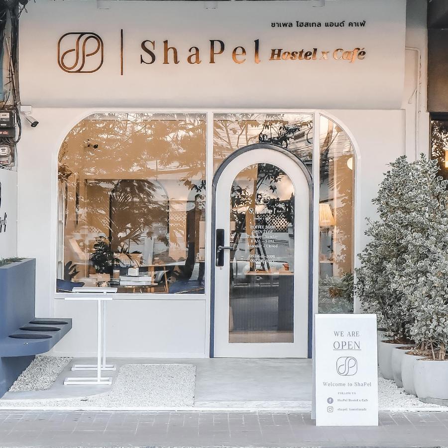 Shapel Hostel And Cafe เชียงใหม่ ภายนอก รูปภาพ