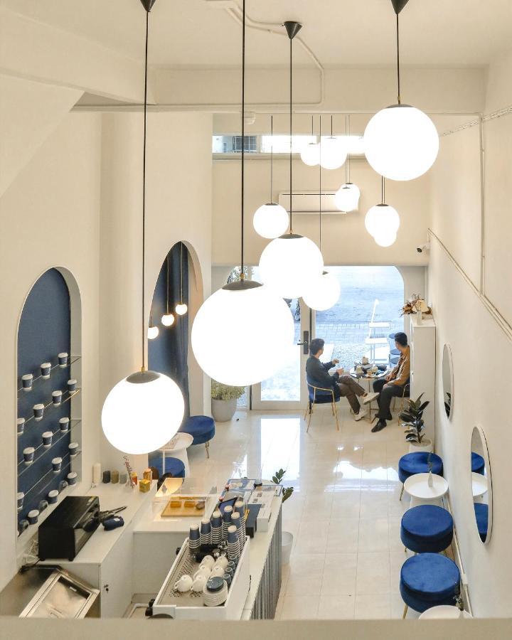 Shapel Hostel And Cafe เชียงใหม่ ภายนอก รูปภาพ