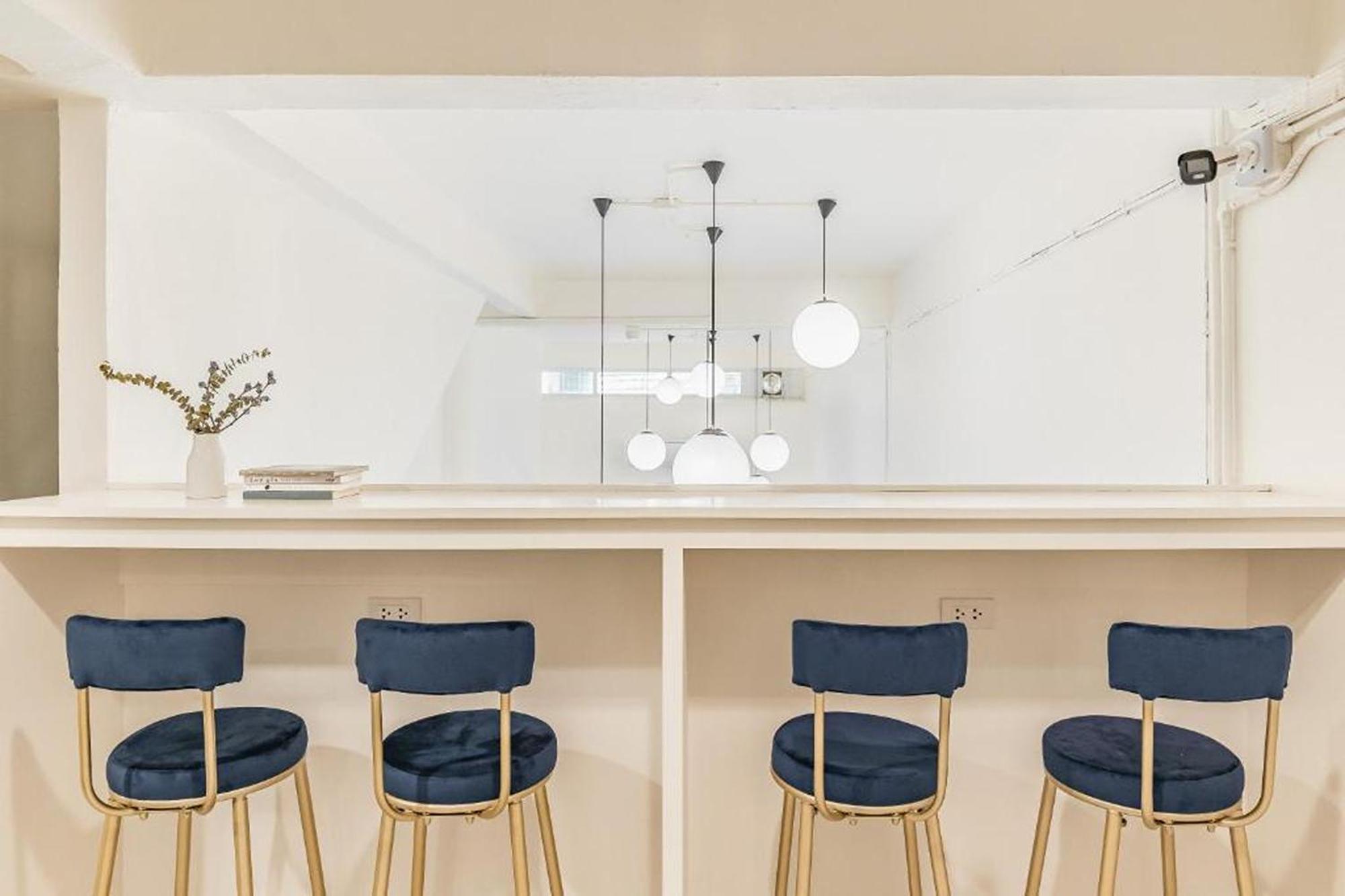 Shapel Hostel And Cafe เชียงใหม่ ภายนอก รูปภาพ
